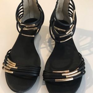 Alto black and Gold sandals size 8